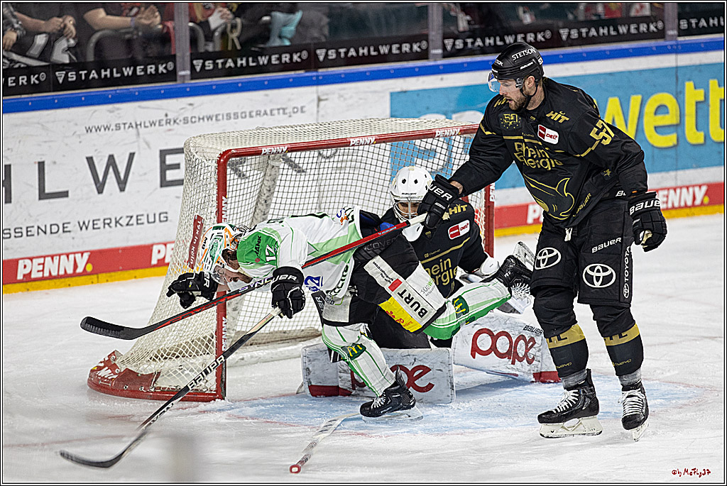 PENNY DEL;  Koelner Haie - Bietigheim Steelers; Koeln, 05.03.2023